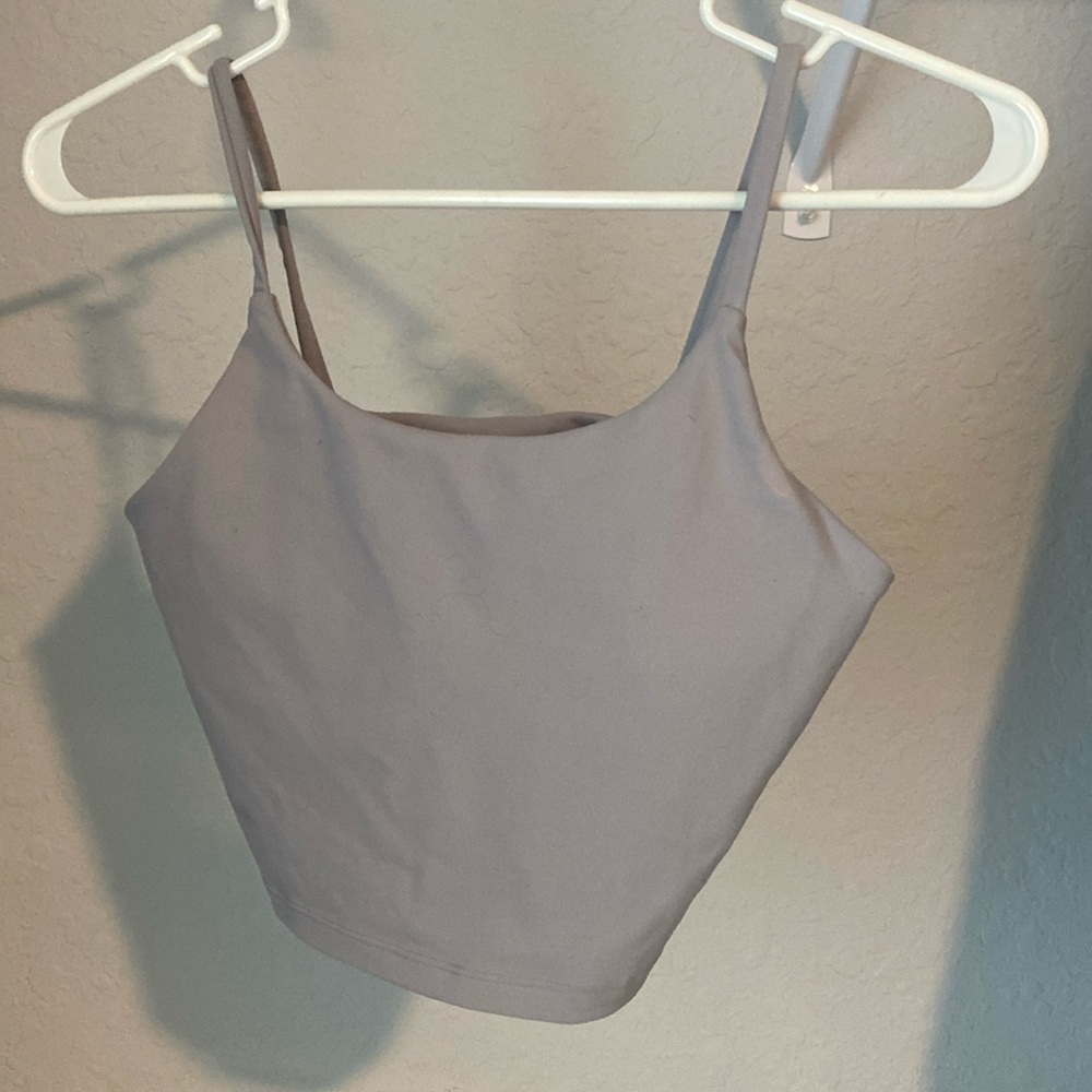 Cropped workout tank